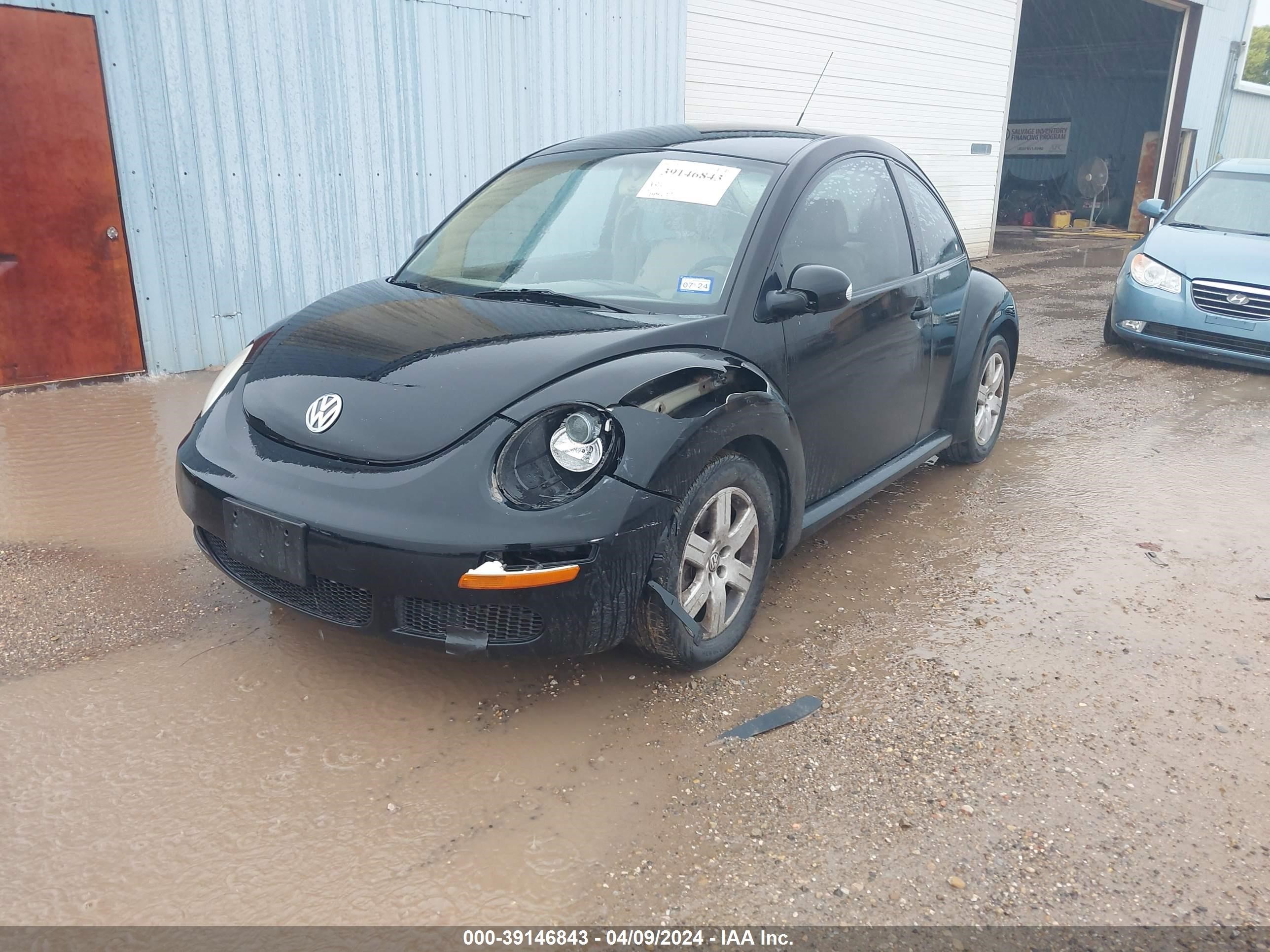 Photo 1 VIN: 3VWPW31C97M510486 - VOLKSWAGEN BEETLE 