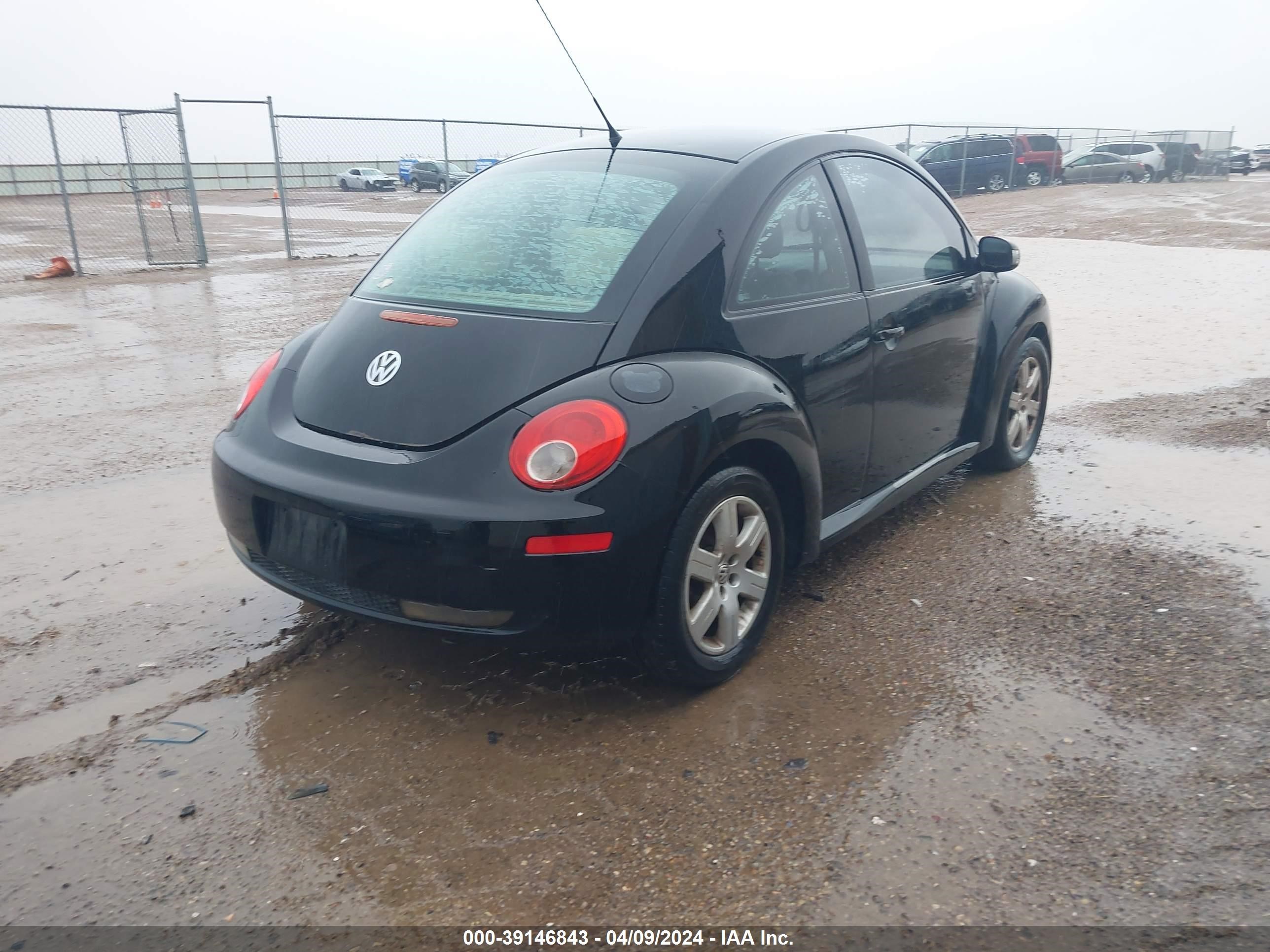 Photo 3 VIN: 3VWPW31C97M510486 - VOLKSWAGEN BEETLE 