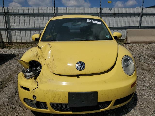 Photo 4 VIN: 3VWPW3AG0AM017368 - VOLKSWAGEN BEETLE 