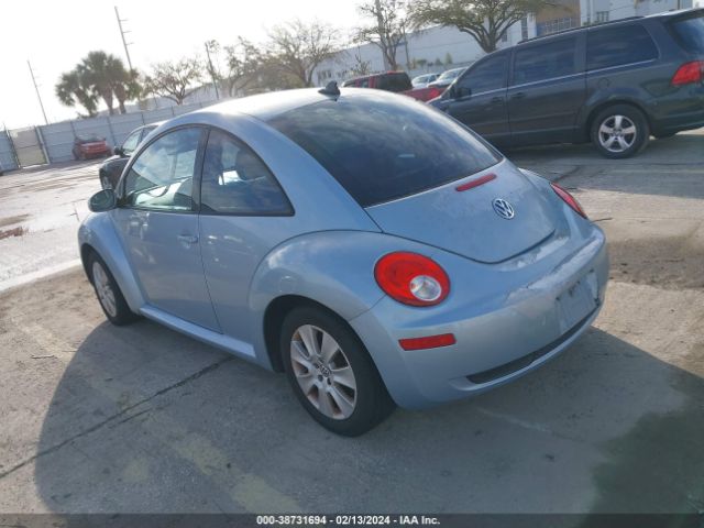 Photo 2 VIN: 3VWPW3AG0AM027124 - VOLKSWAGEN NEW BEETLE 