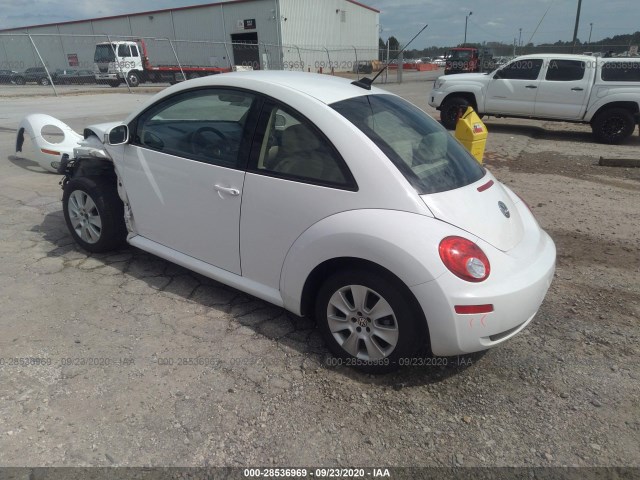 Photo 2 VIN: 3VWPW3AG1AM022627 - VOLKSWAGEN NEW BEETLE COUPE 