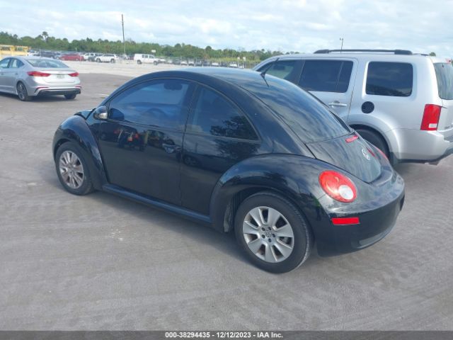 Photo 2 VIN: 3VWPW3AG3AM002119 - VOLKSWAGEN NEW BEETLE 