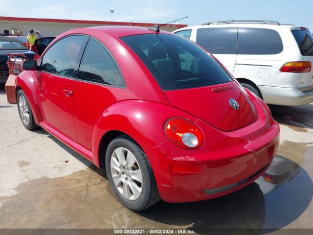 Photo 2 VIN: 3VWPW3AG4AM014831 - VOLKSWAGEN NEW BEETLE 