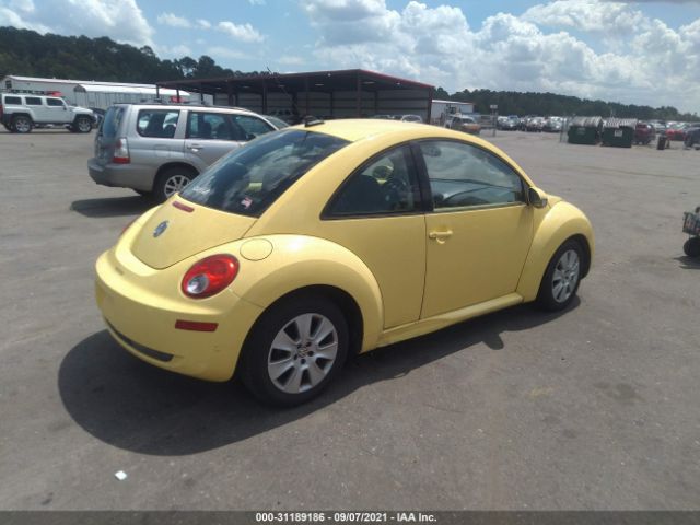 Photo 3 VIN: 3VWPW3AGXAM017636 - VOLKSWAGEN NEW BEETLE COUPE 