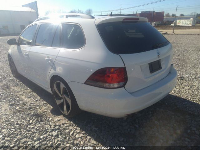 Photo 2 VIN: 3VWPX7AJ1BM690767 - VOLKSWAGEN JETTA SPORTWAGEN 