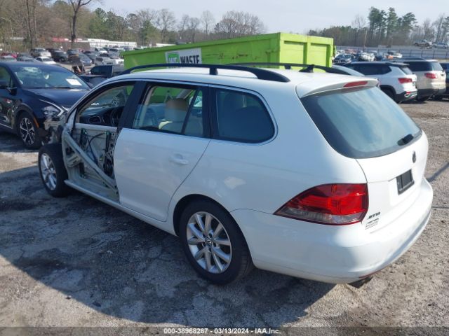 Photo 2 VIN: 3VWPX7AJ3EM609000 - VOLKSWAGEN JETTA SPORTWAGEN 