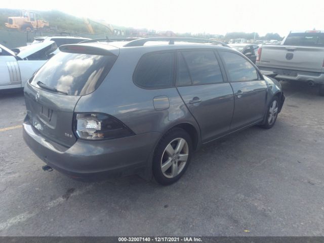 Photo 3 VIN: 3VWPX7AJXBM687978 - VOLKSWAGEN JETTA SPORTWAGEN 