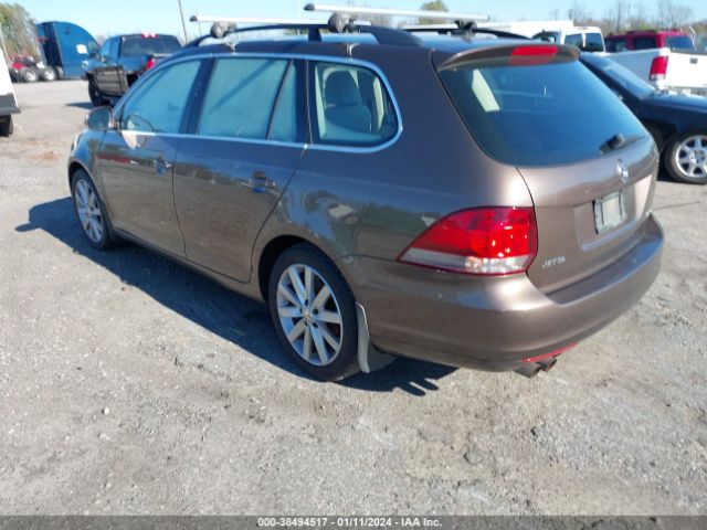 Photo 2 VIN: 3VWPZ7AJ3BM630967 - VOLKSWAGEN JETTA SPORTWAGEN 