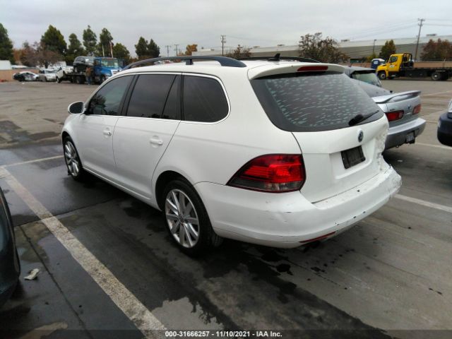 Photo 2 VIN: 3VWPZ7AJXAM652592 - VOLKSWAGEN JETTA SPORTWAGEN 