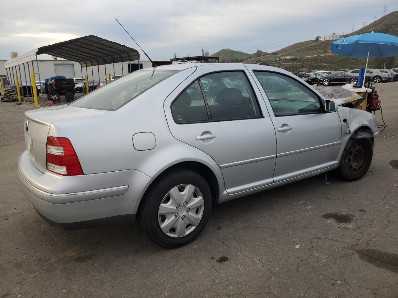 Photo 2 VIN: 3VWRA69M05M074310 - VOLKSWAGEN JETTA 