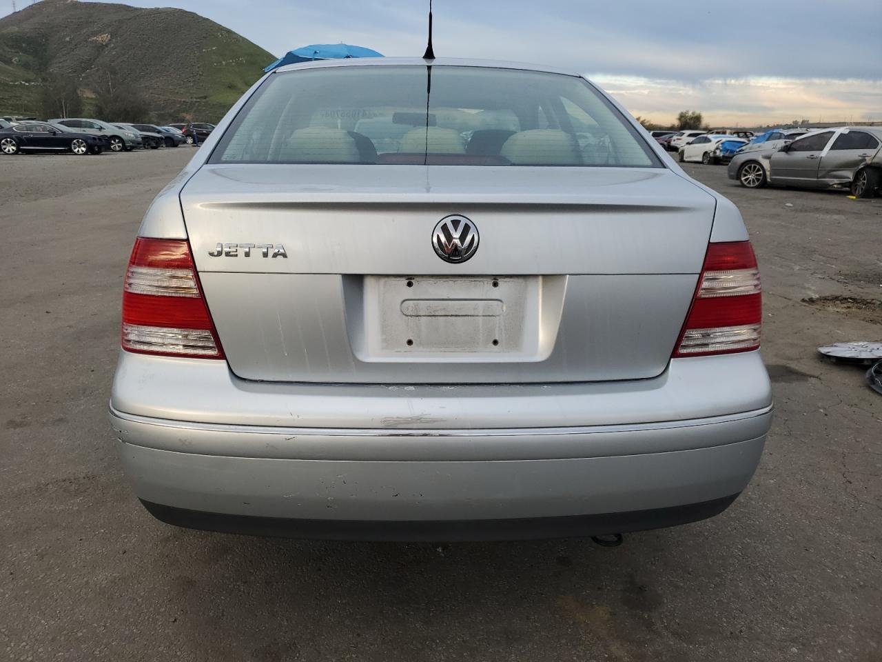 Photo 5 VIN: 3VWRA69M05M074310 - VOLKSWAGEN JETTA 