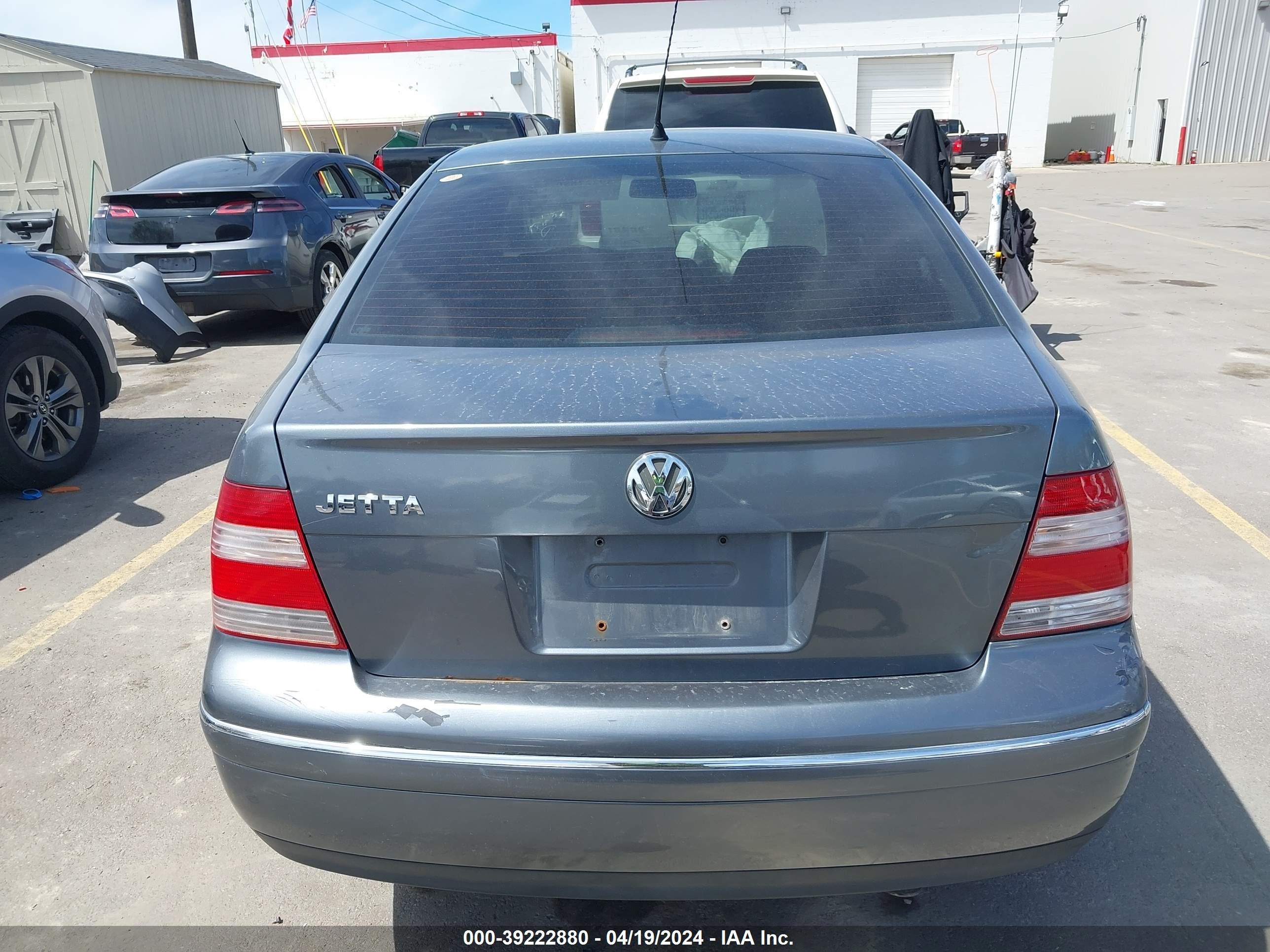 Photo 15 VIN: 3VWRA69M34M131100 - VOLKSWAGEN JETTA 