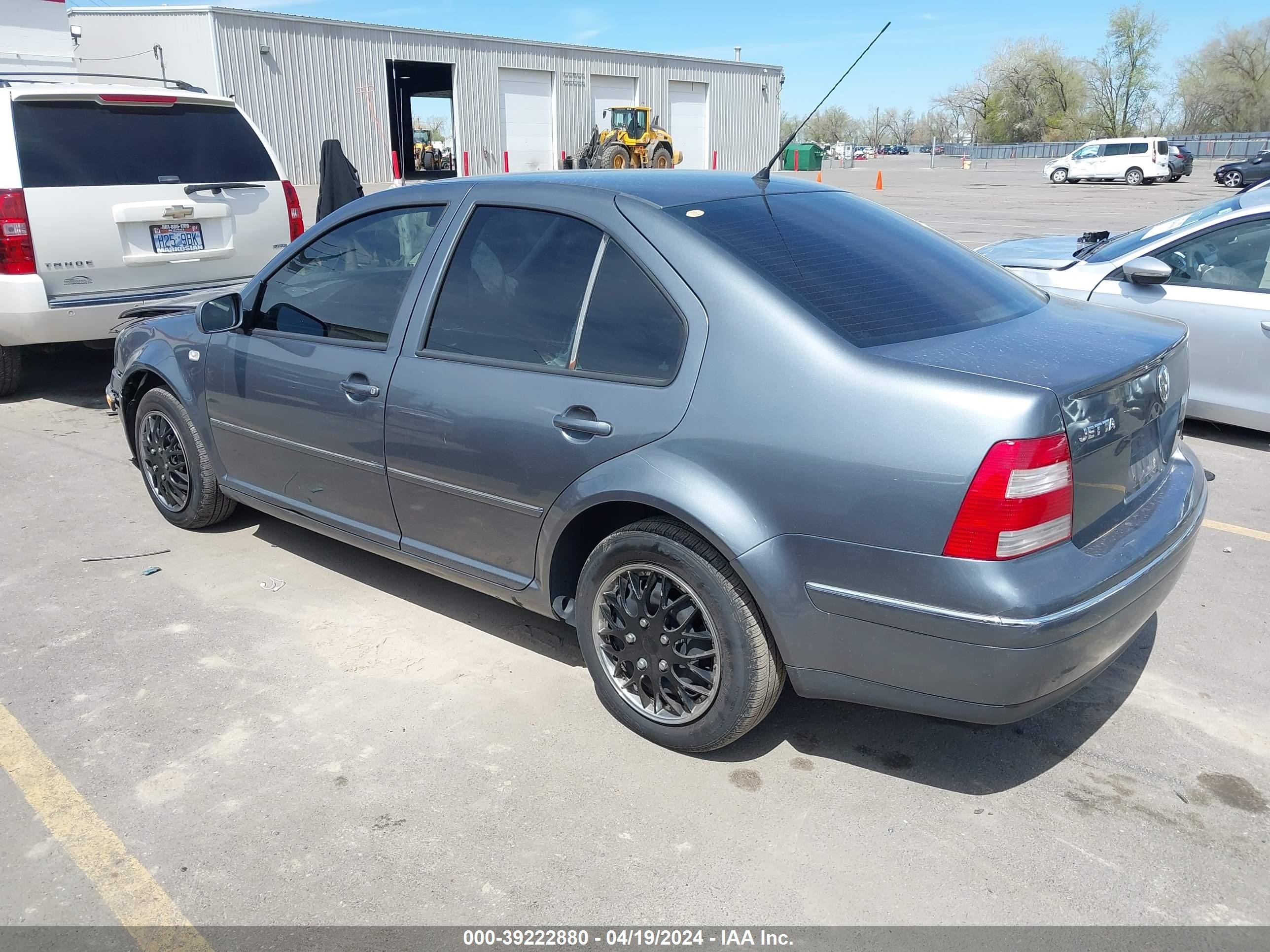 Photo 2 VIN: 3VWRA69M34M131100 - VOLKSWAGEN JETTA 