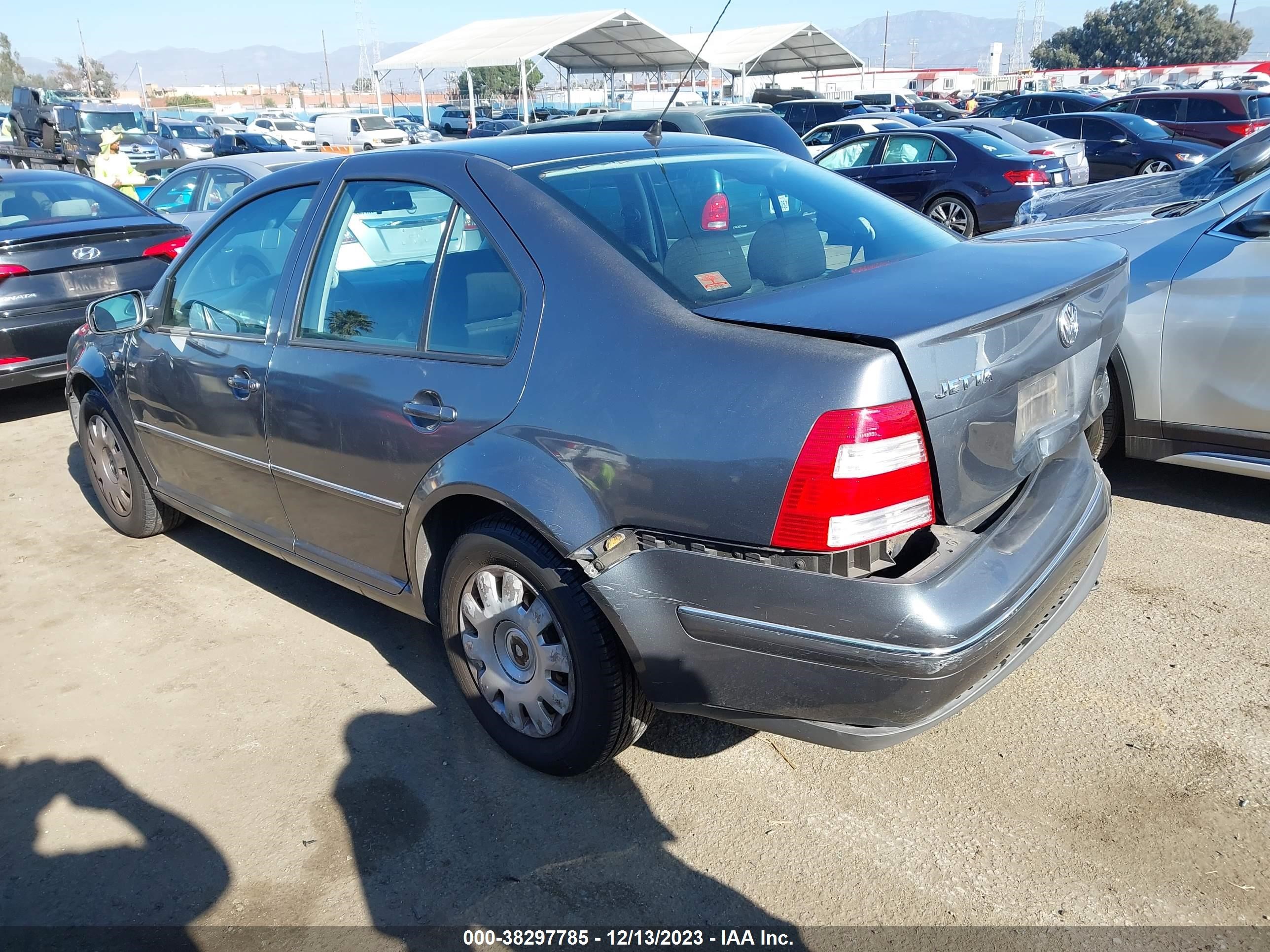 Photo 2 VIN: 3VWRA69M84M091838 - VOLKSWAGEN JETTA 