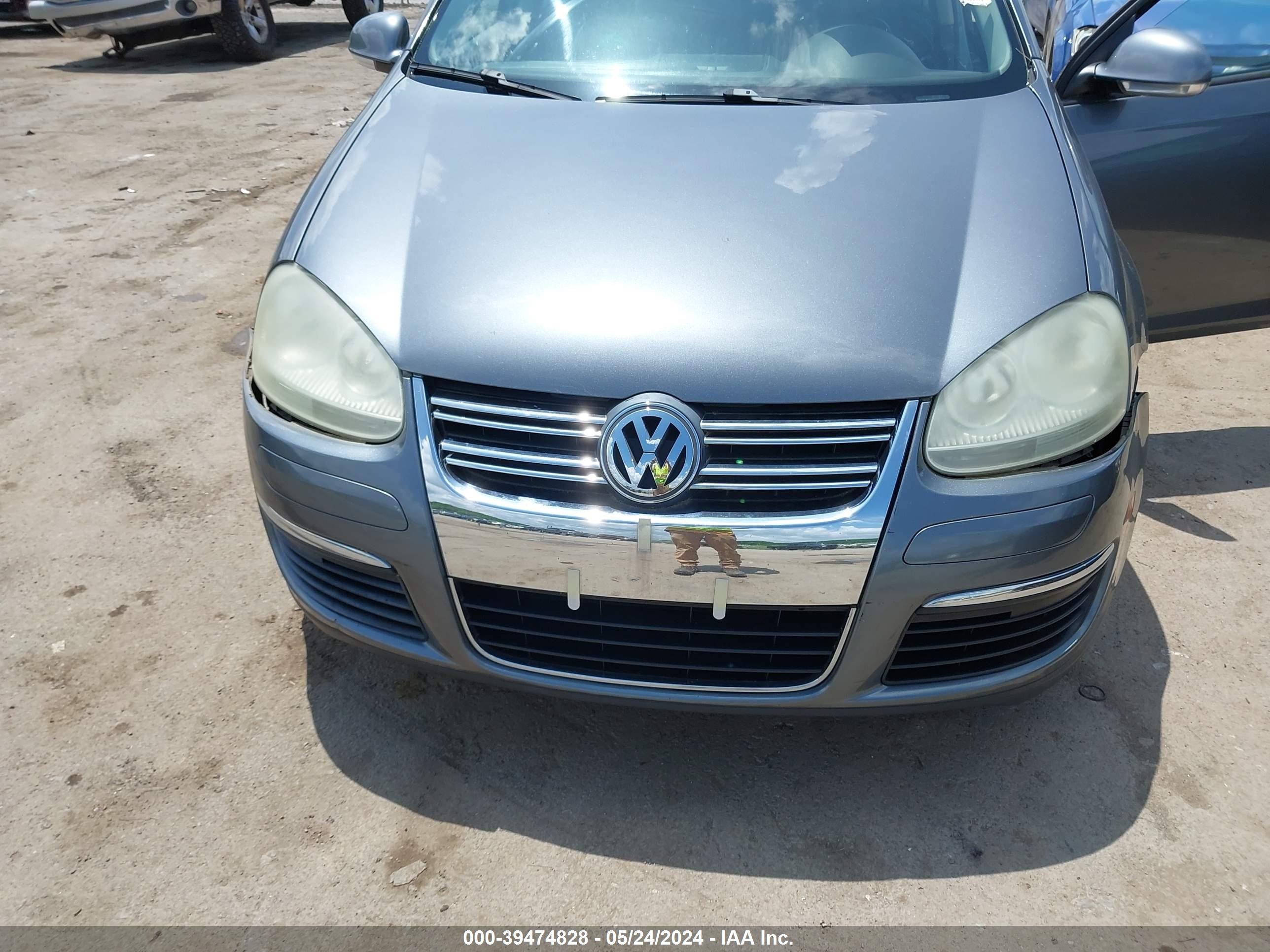 Photo 5 VIN: 3VWRA71K38M159596 - VOLKSWAGEN JETTA 