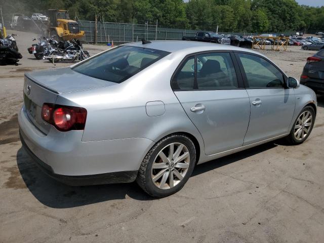 Photo 2 VIN: 3VWRA7AJ1AM054343 - VOLKSWAGEN JETTA WOLF 