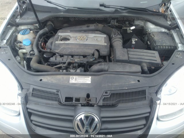 Photo 9 VIN: 3VWRA7AJ3AM098599 - VOLKSWAGEN JETTA SEDAN 