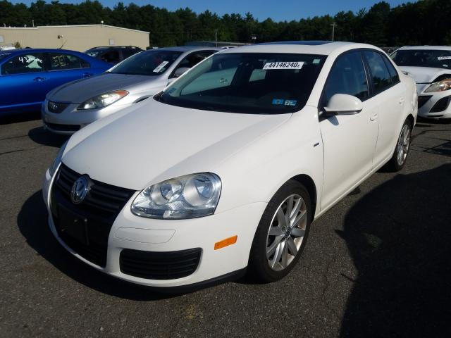 Photo 1 VIN: 3VWRA7AJ5AM103558 - VOLKSWAGEN JETTA WOLF 