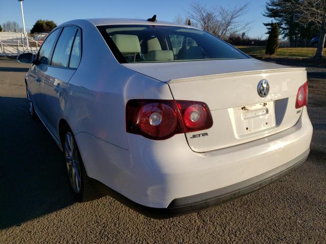 Photo 2 VIN: 3VWRA7AJ8AM058695 - VOLKSWAGEN JETTA WOLF 