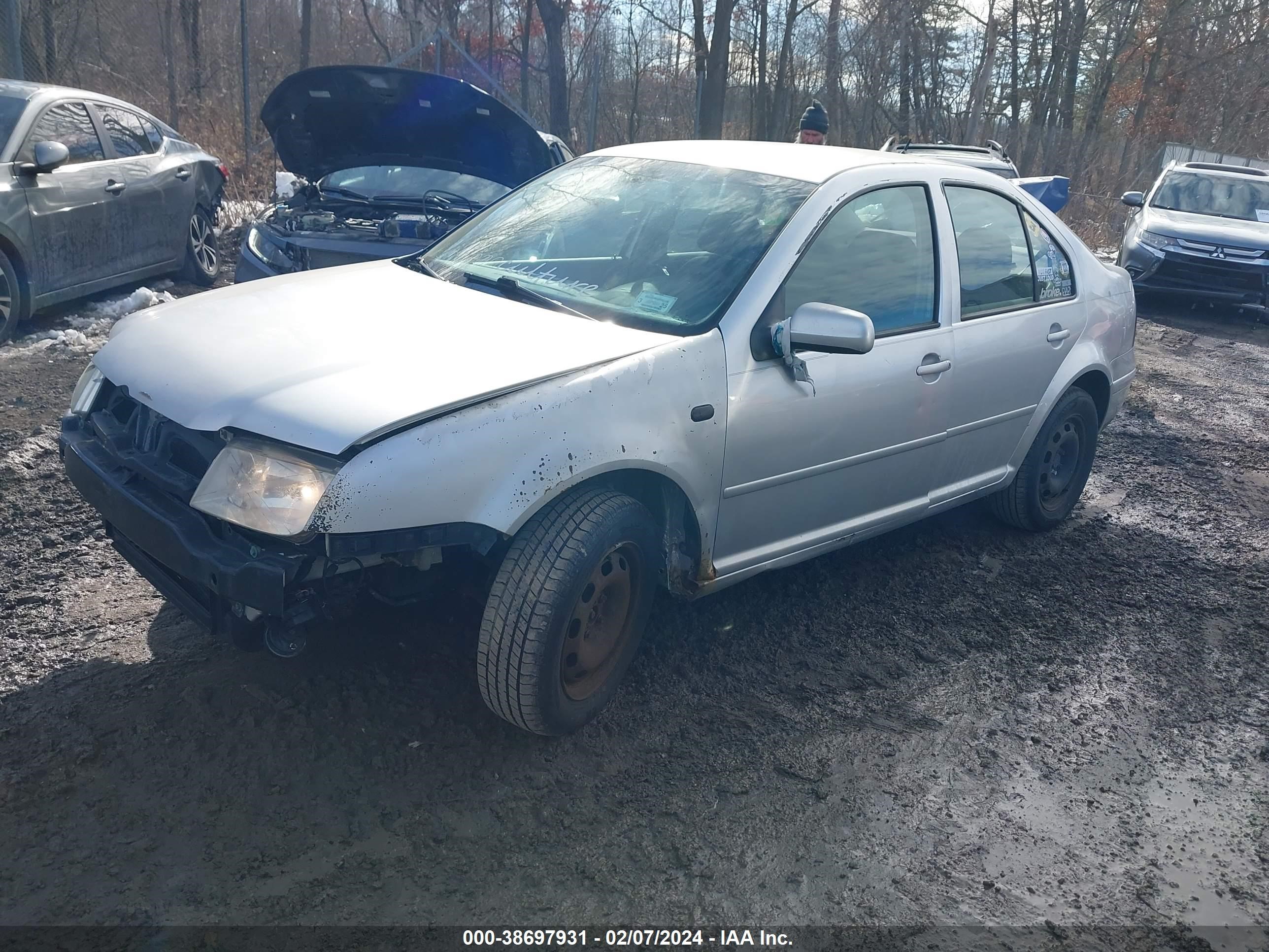 Photo 1 VIN: 3VWRC29M8YM171987 - VOLKSWAGEN JETTA 