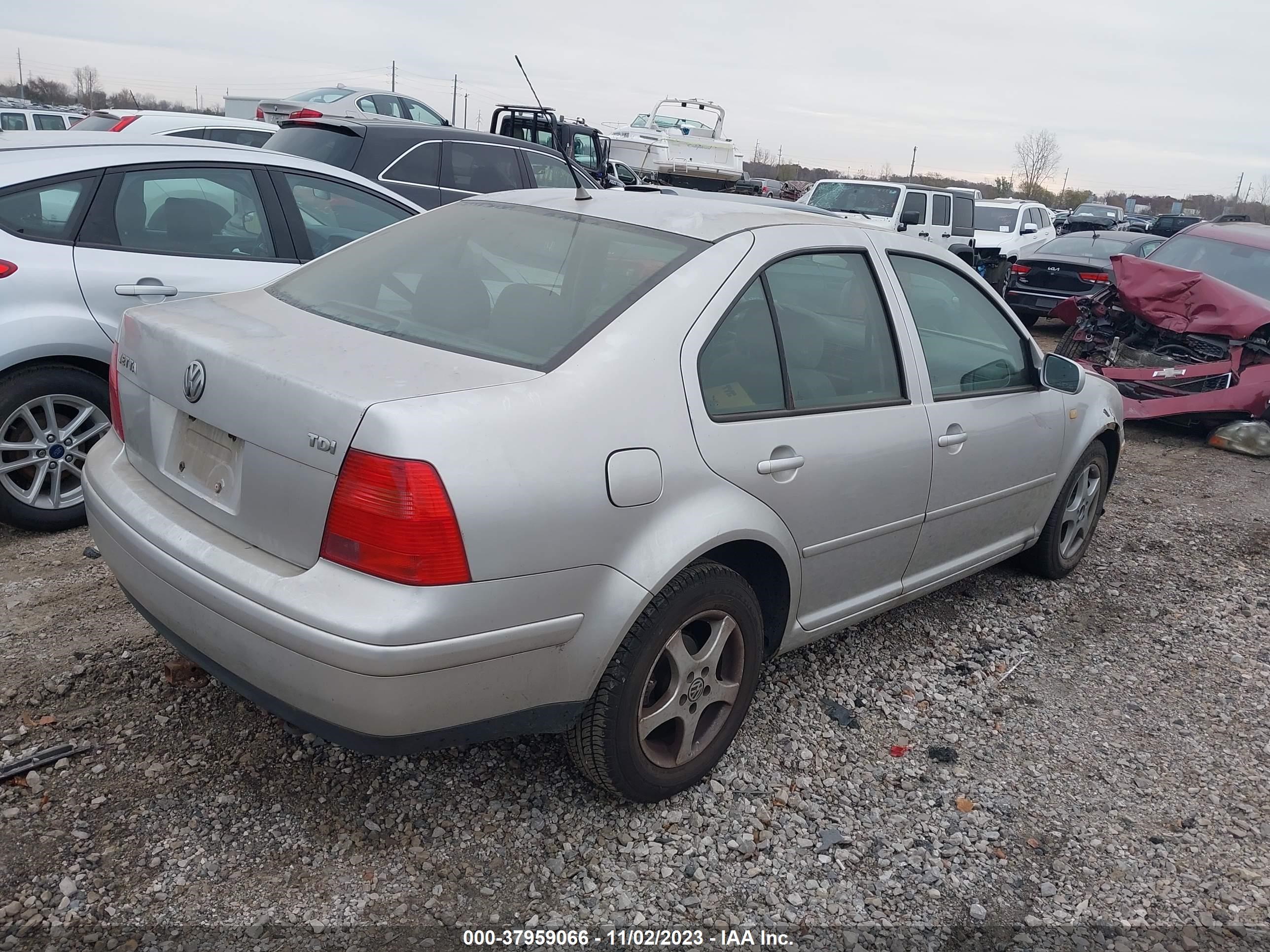 Photo 3 VIN: 3VWRF29M7XM078660 - VOLKSWAGEN JETTA 