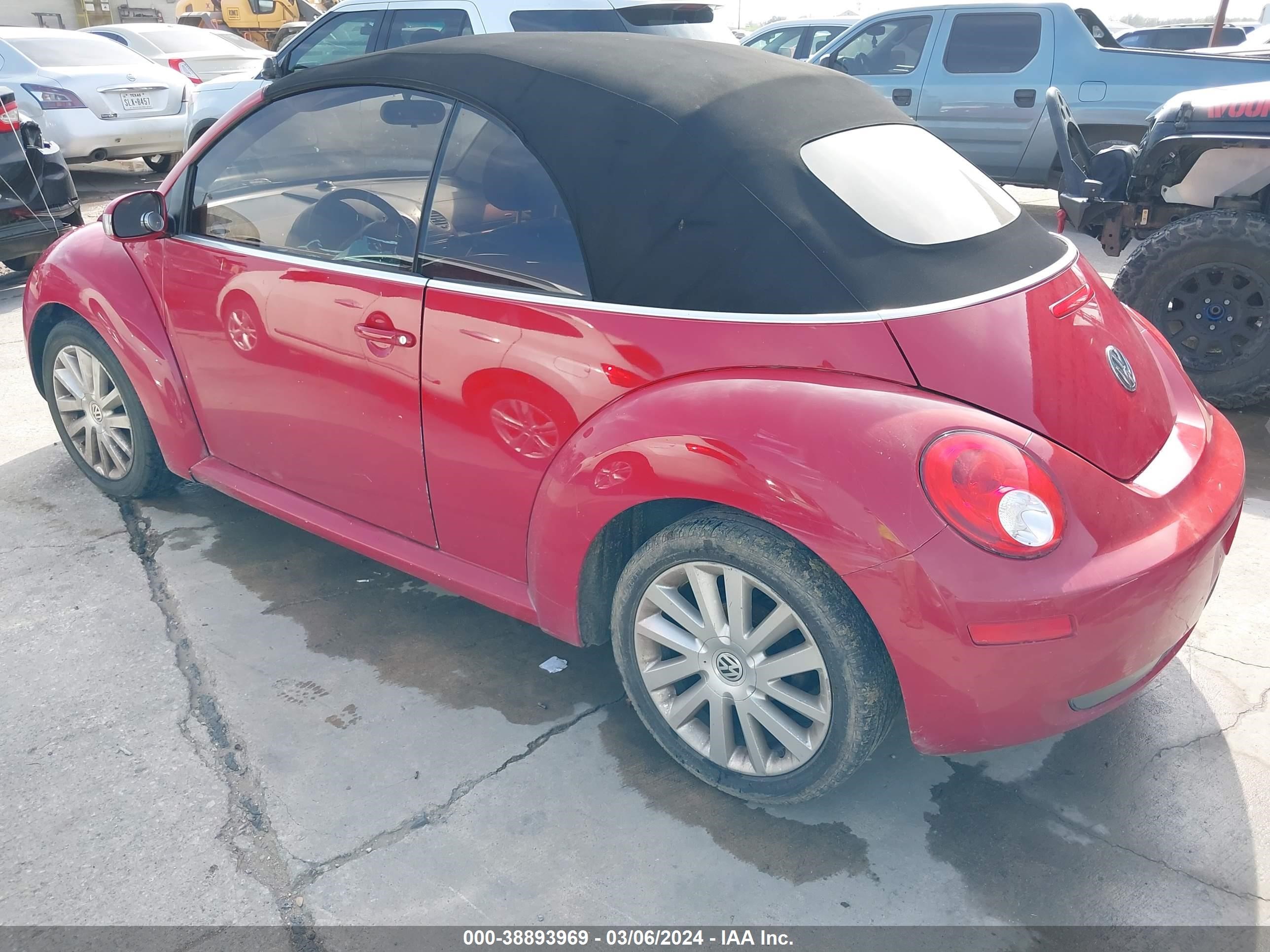 Photo 2 VIN: 3VWRF31Y08M409732 - VOLKSWAGEN BEETLE 