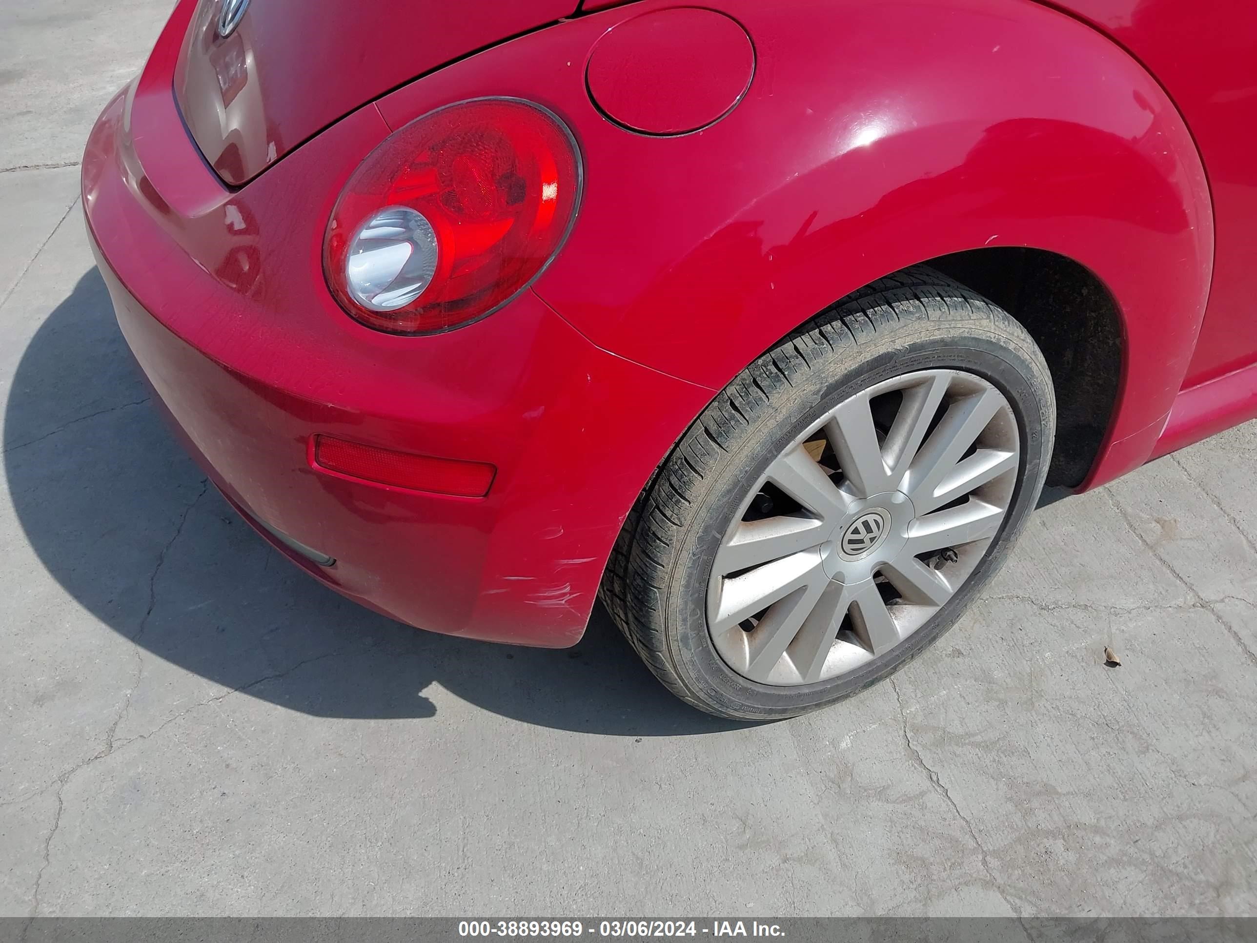 Photo 5 VIN: 3VWRF31Y08M409732 - VOLKSWAGEN BEETLE 