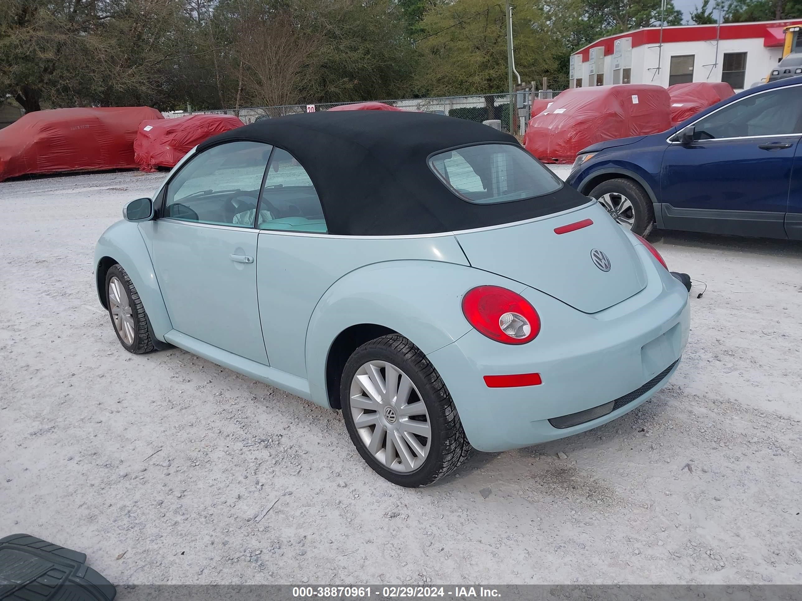 Photo 2 VIN: 3VWRF31Y26M327417 - VOLKSWAGEN BEETLE 