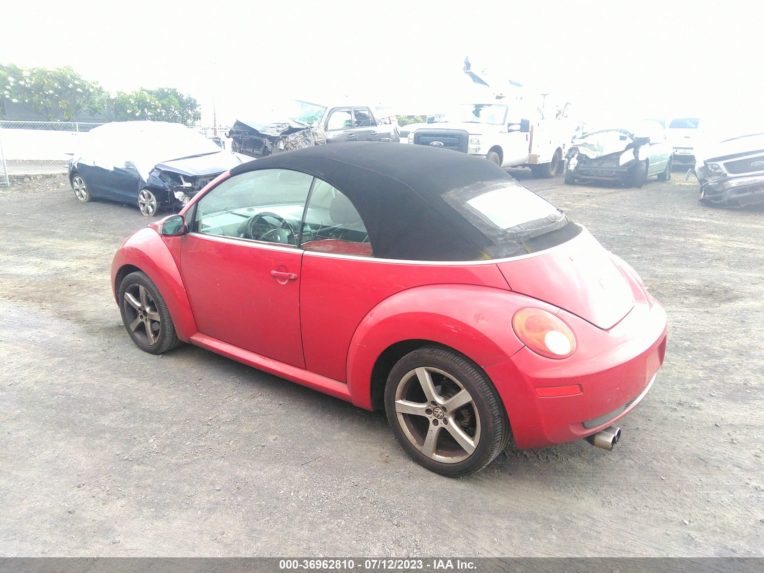 Photo 2 VIN: 3VWRF31Y49M400727 - VOLKSWAGEN BEETLE 