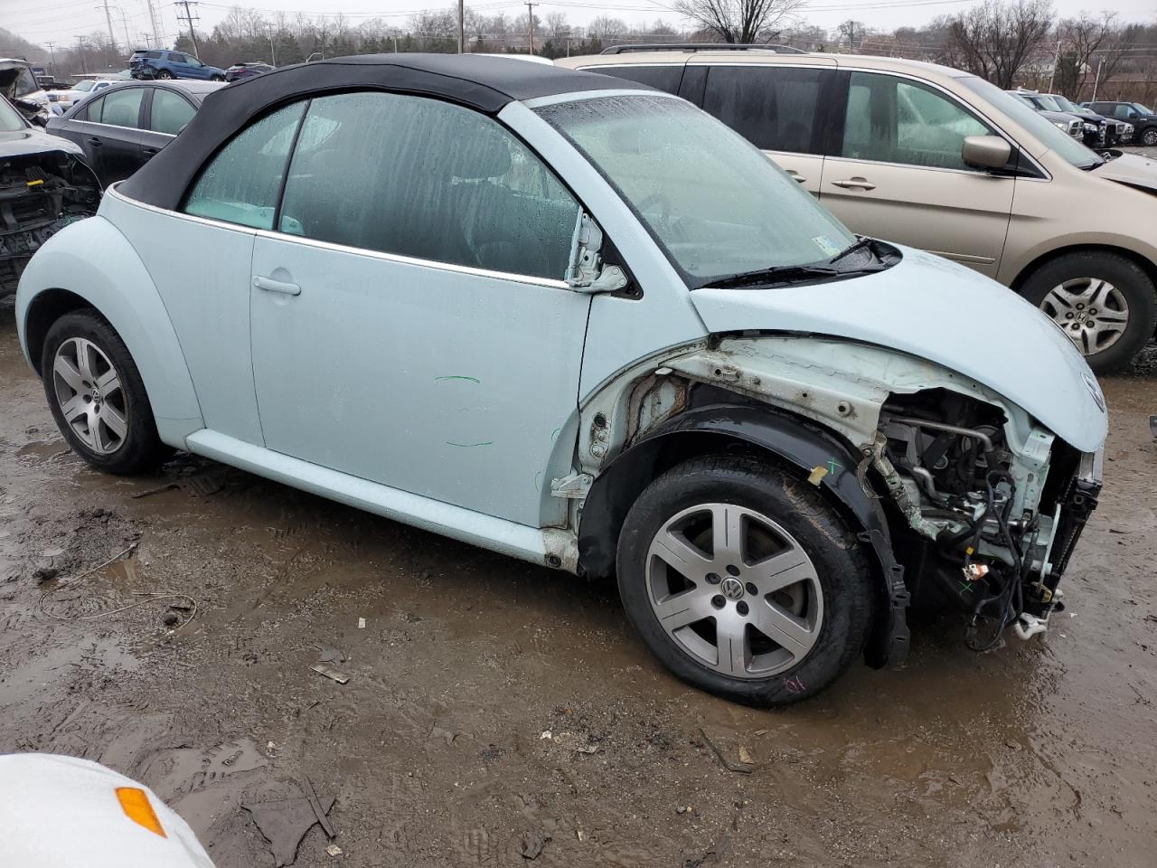 Photo 3 VIN: 3VWRF31Y56M325015 - VOLKSWAGEN BEETLE 