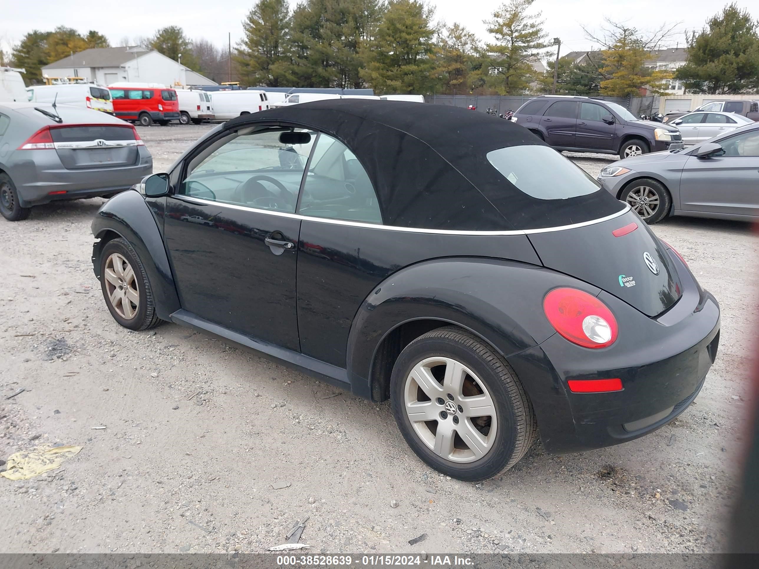 Photo 2 VIN: 3VWRF31Y57M416562 - VOLKSWAGEN BEETLE 