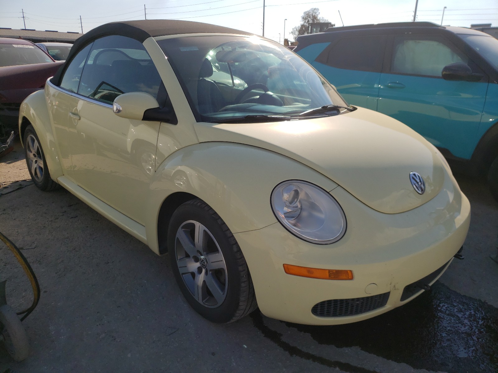 Photo 0 VIN: 3VWRF31Y86M318348 - VOLKSWAGEN NEW BEETLE 