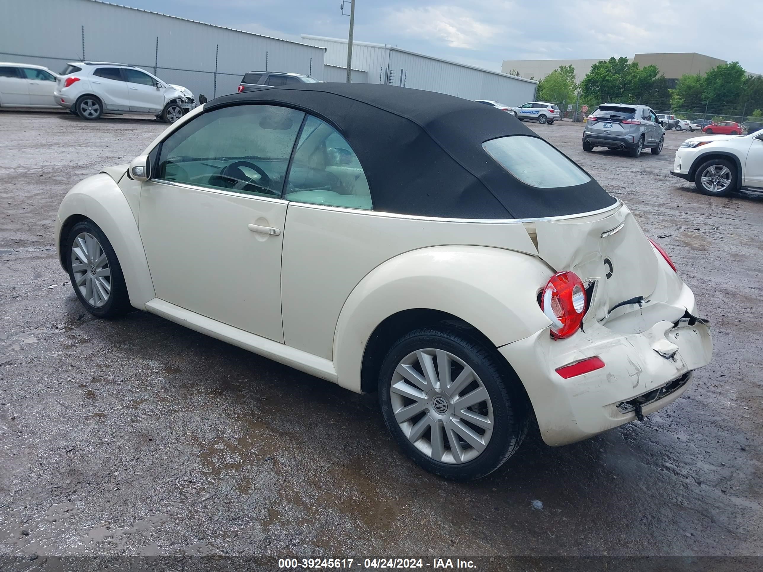 Photo 2 VIN: 3VWRF31Y89M406255 - VOLKSWAGEN BEETLE 