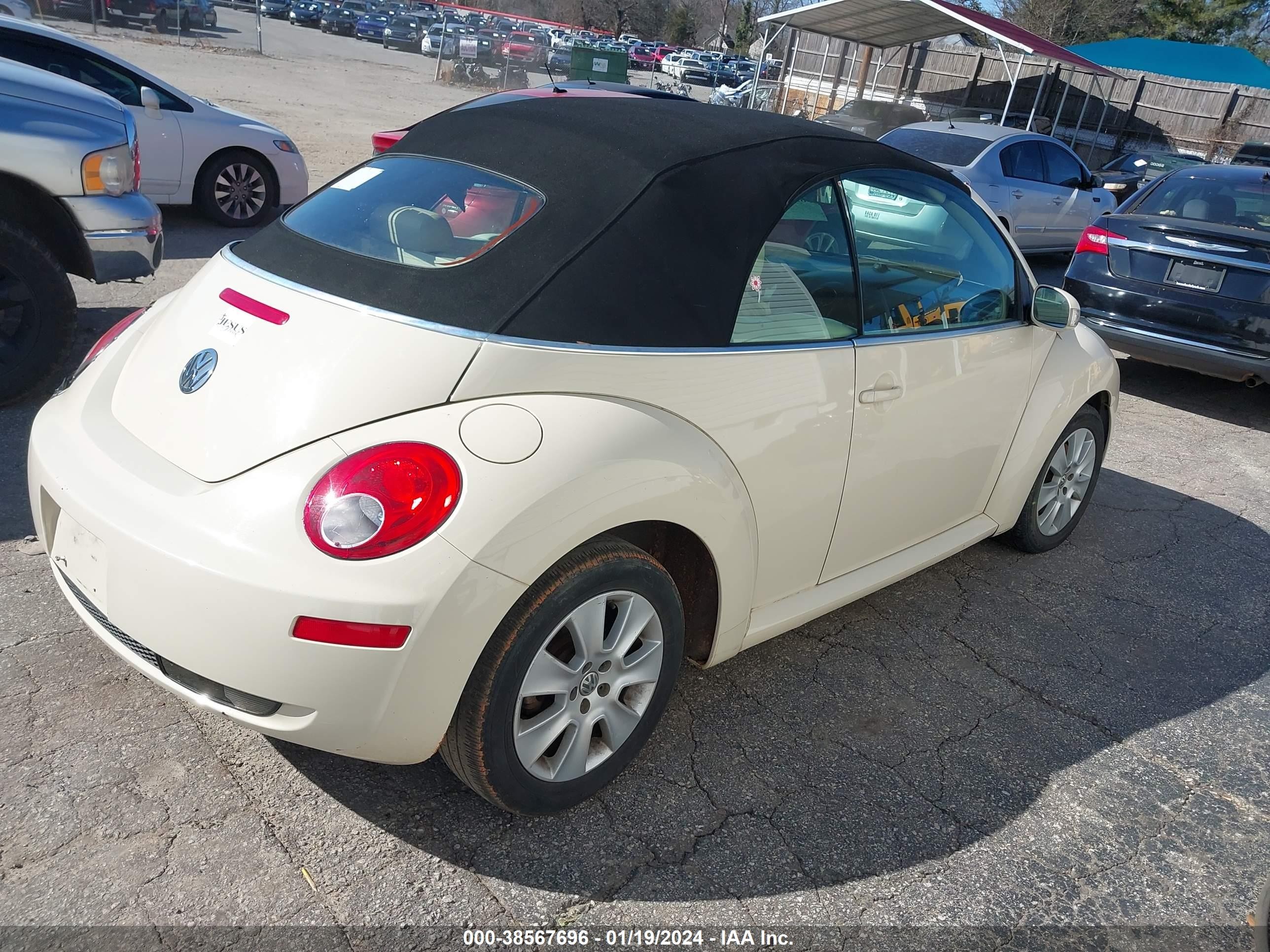 Photo 3 VIN: 3VWRF31Y96M309190 - VOLKSWAGEN BEETLE 