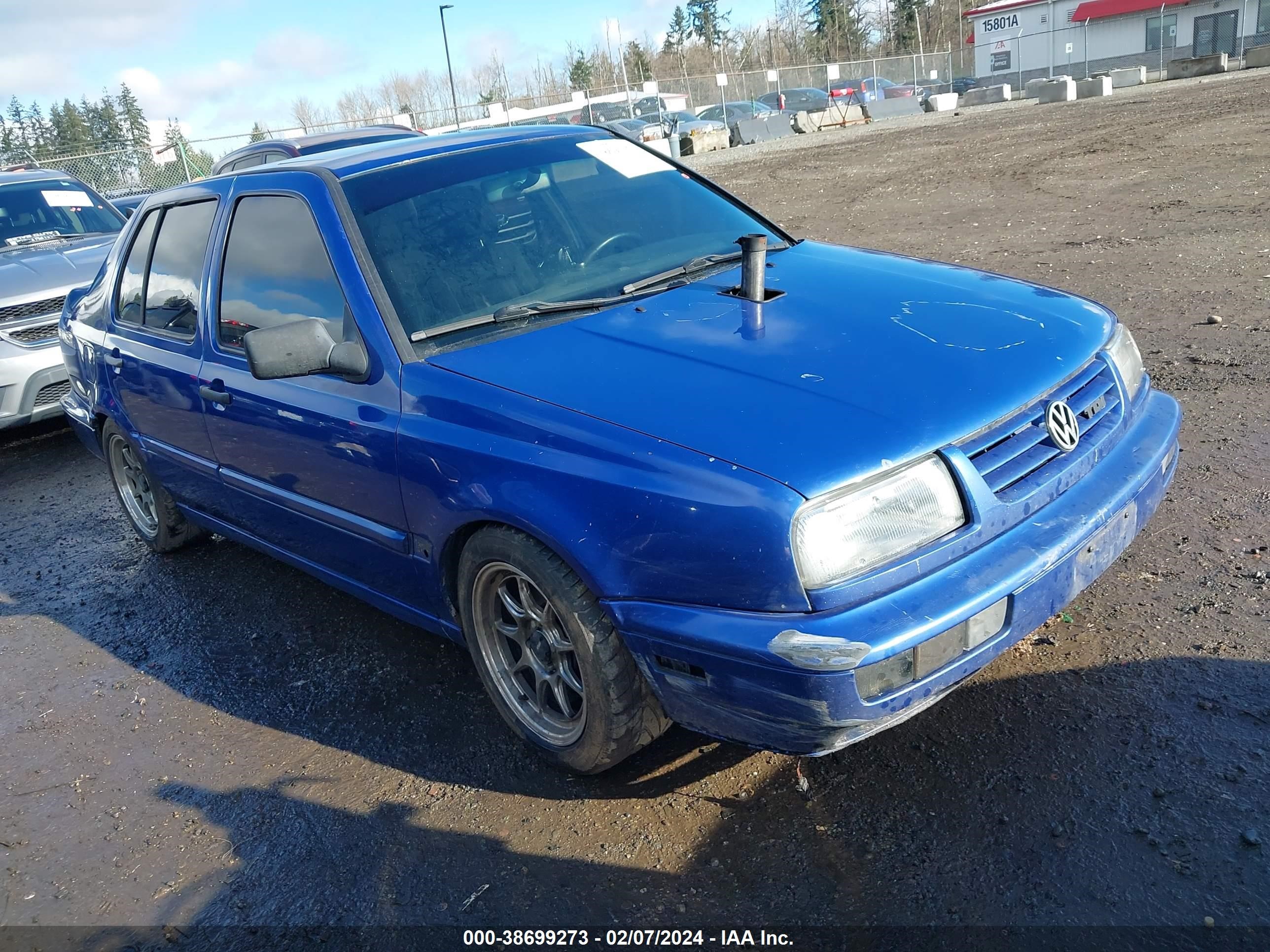 Photo 0 VIN: 3VWRF81H6WM128917 - VOLKSWAGEN JETTA 