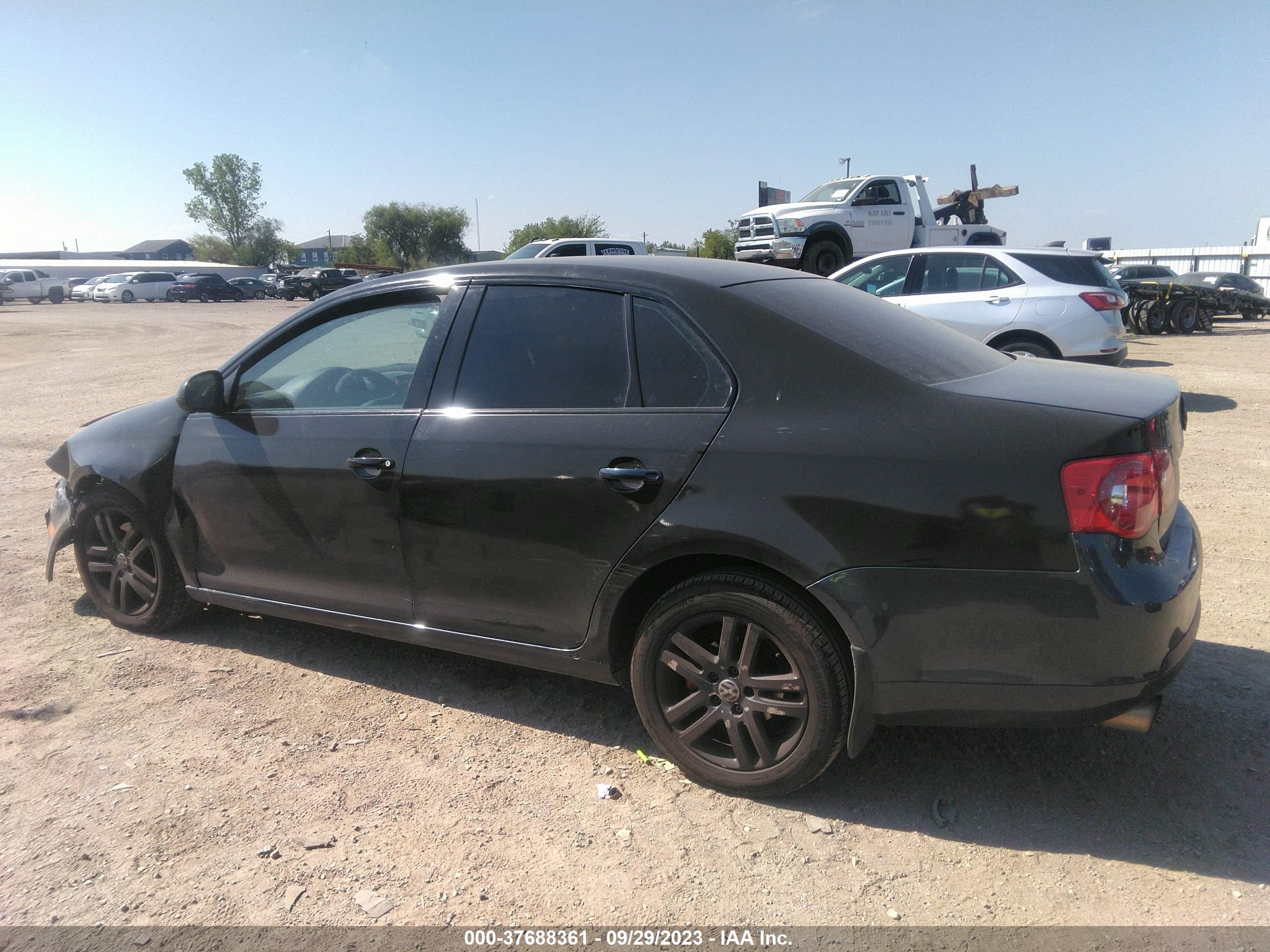 Photo 13 VIN: 3VWRF81K76M799587 - VOLKSWAGEN JETTA 