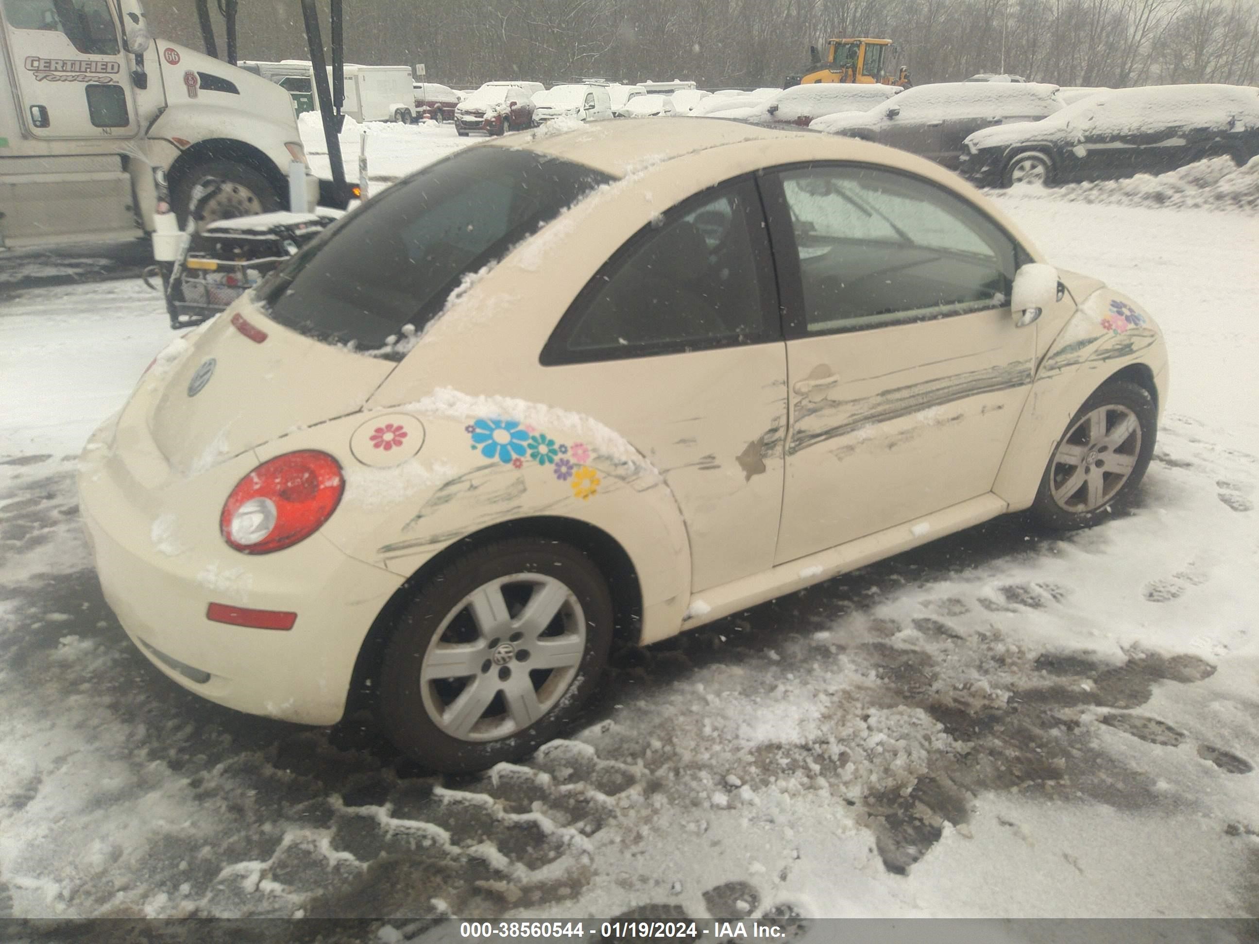 Photo 3 VIN: 3VWRG31C07M515923 - VOLKSWAGEN BEETLE 