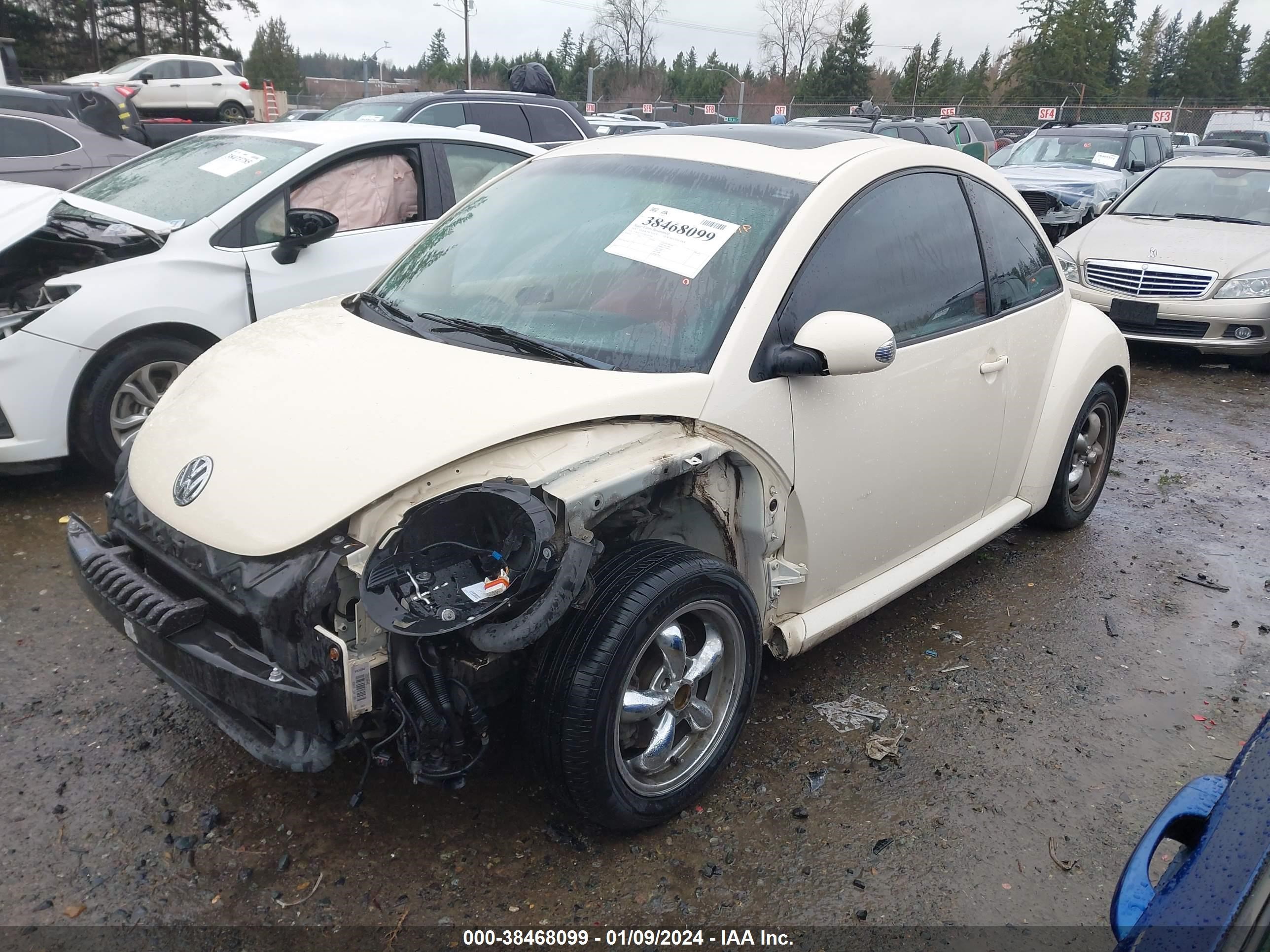 Photo 1 VIN: 3VWRG31C58M500366 - VOLKSWAGEN BEETLE 