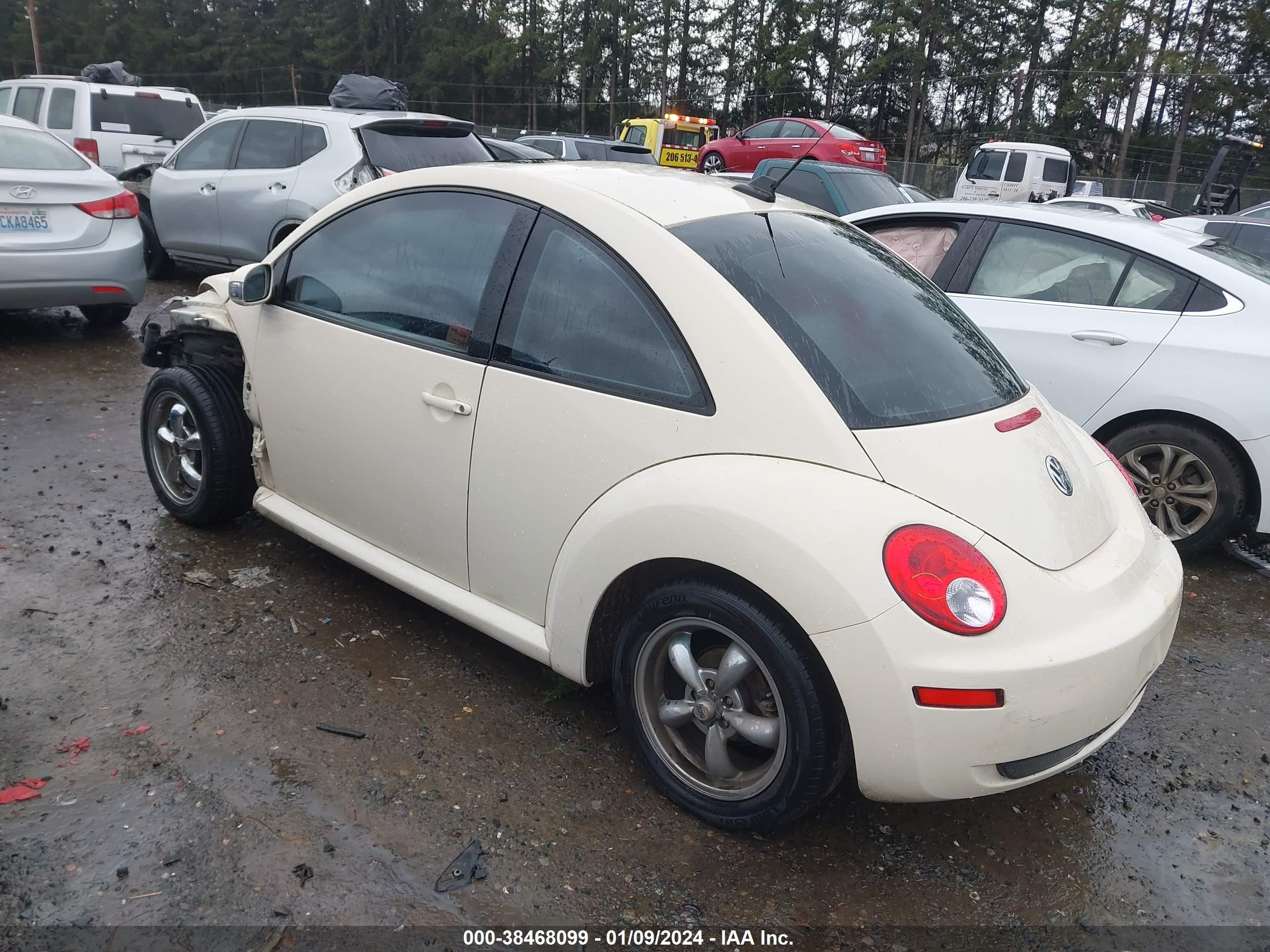 Photo 2 VIN: 3VWRG31C58M500366 - VOLKSWAGEN BEETLE 