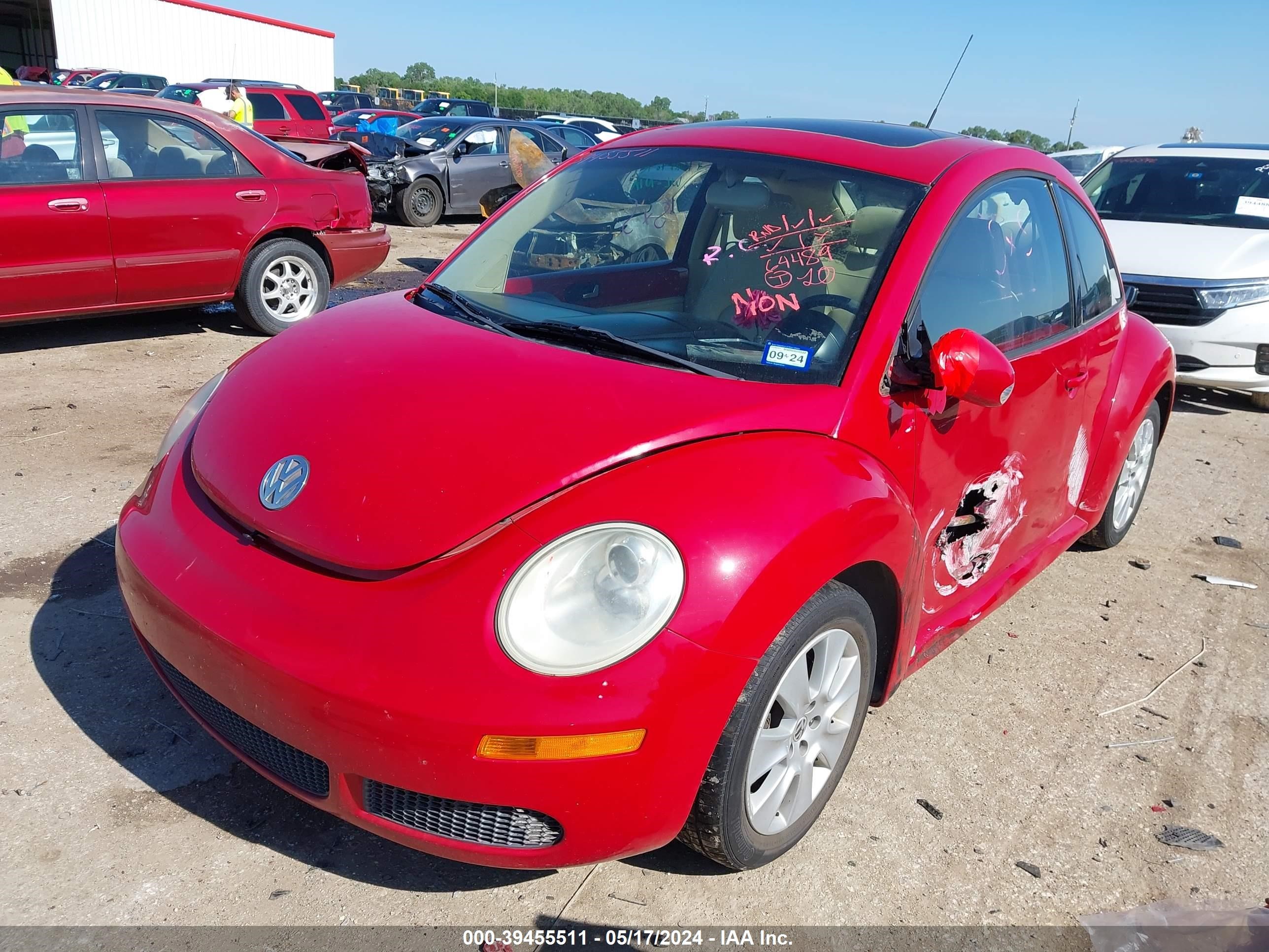 Photo 1 VIN: 3VWRG31C68M500103 - VOLKSWAGEN BEETLE 