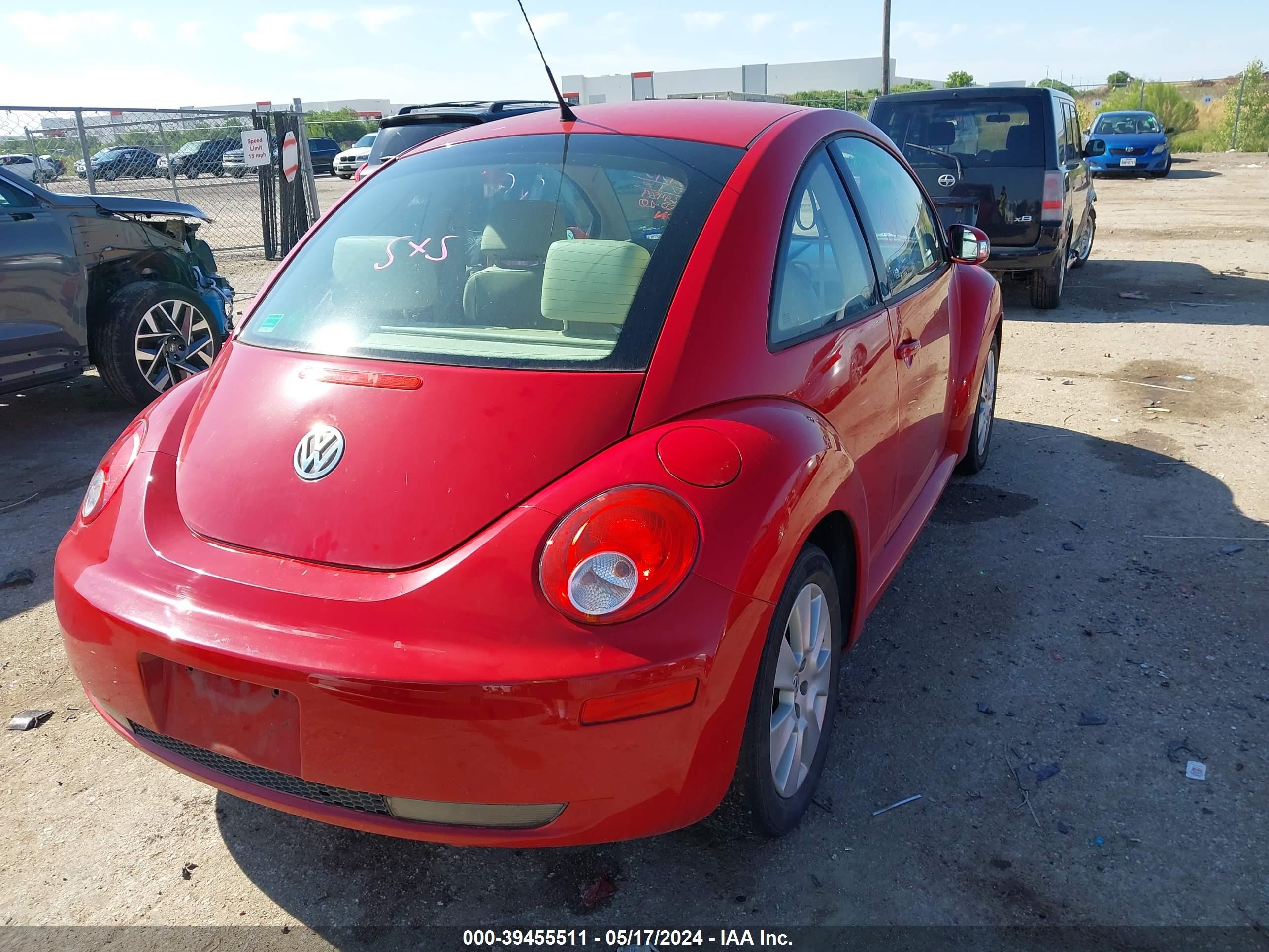 Photo 3 VIN: 3VWRG31C68M500103 - VOLKSWAGEN BEETLE 