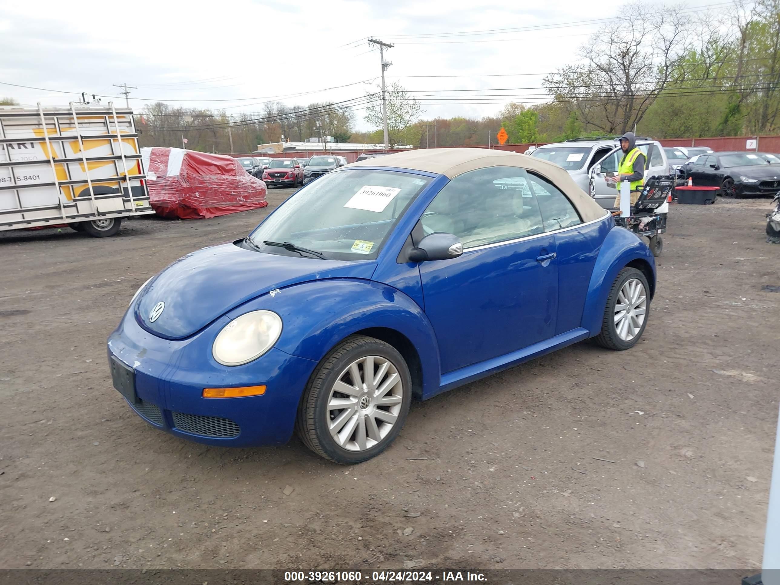 Photo 1 VIN: 3VWRG31Y38M414131 - VOLKSWAGEN BEETLE 