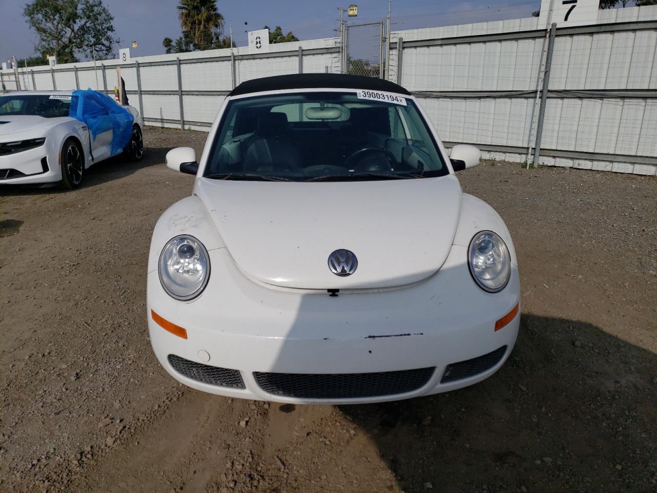 Photo 4 VIN: 3VWRG31Y39M402787 - VOLKSWAGEN BEETLE 