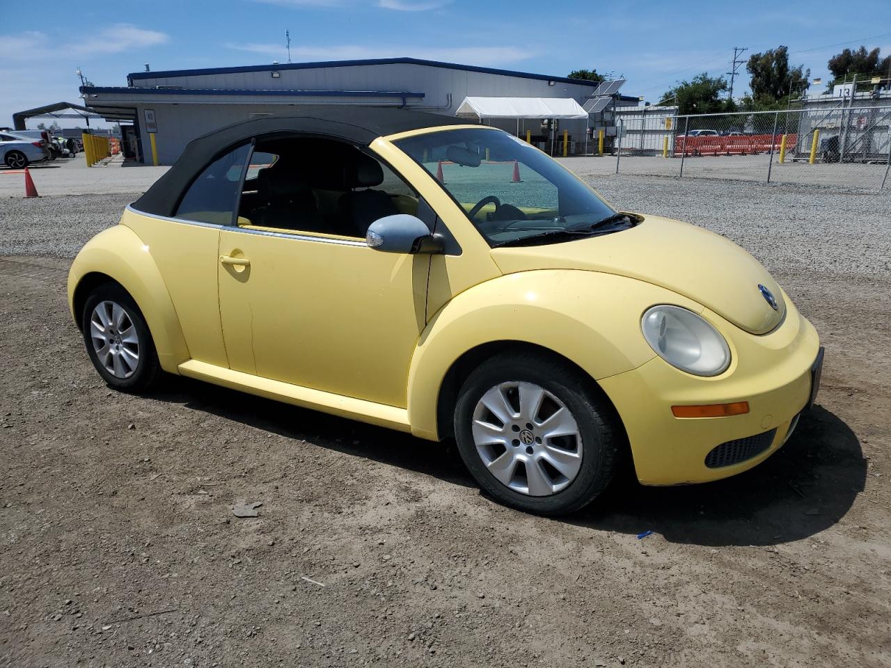 Photo 3 VIN: 3VWRG31Y68M412826 - VOLKSWAGEN BEETLE 