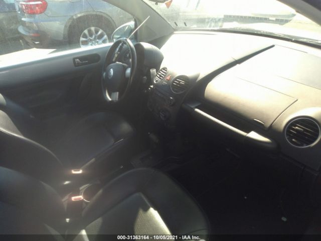 Photo 4 VIN: 3VWRG3AG0AM018476 - VOLKSWAGEN NEW BEETLE COUPE 