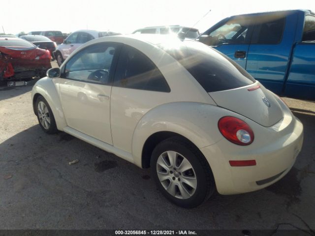 Photo 2 VIN: 3VWRG3AG3AM022098 - VOLKSWAGEN NEW BEETLE COUPE 