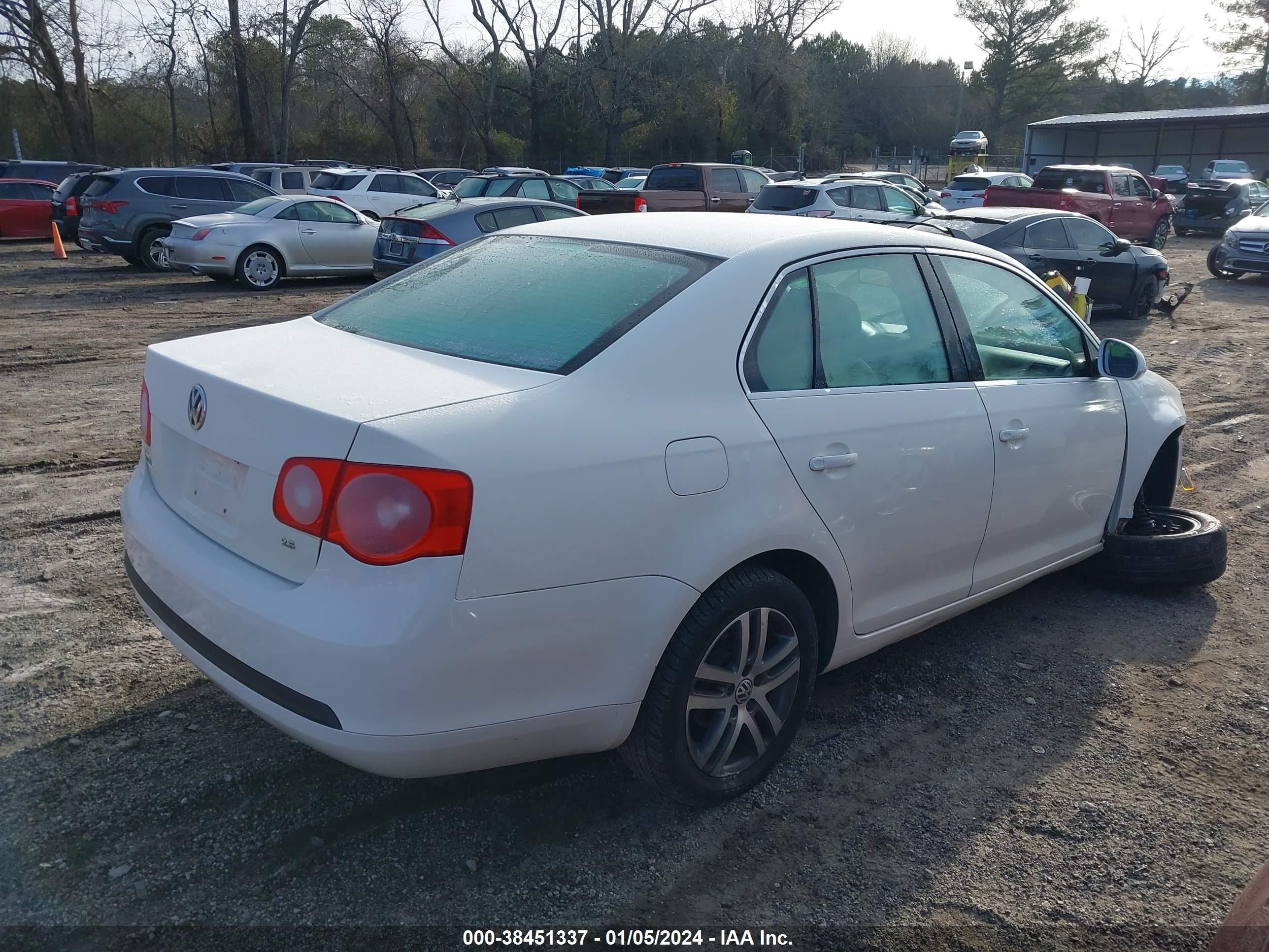 Photo 3 VIN: 3VWRG71K36M784396 - VOLKSWAGEN JETTA 