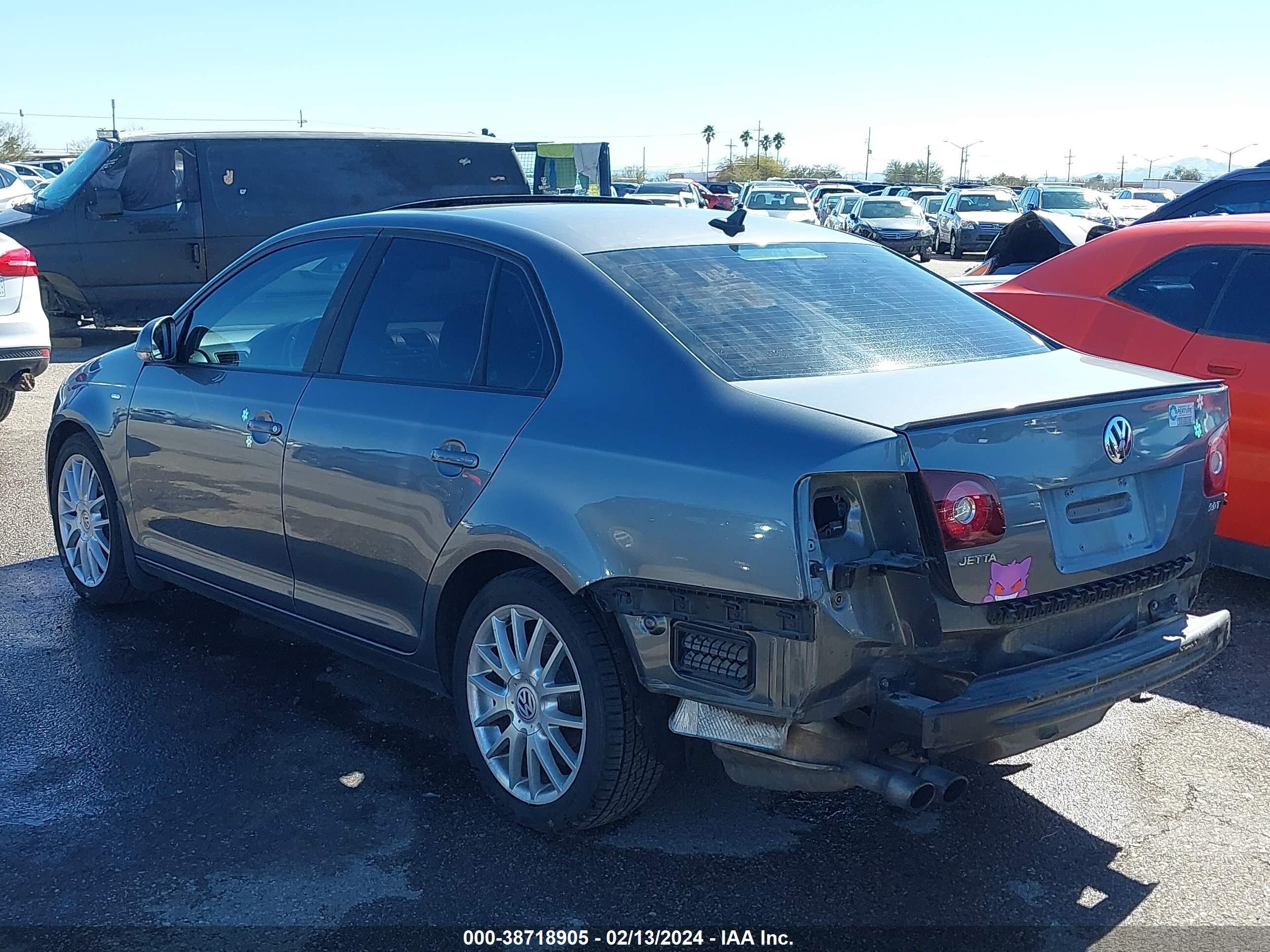 Photo 2 VIN: 3VWRJ71K28M174848 - VOLKSWAGEN JETTA 