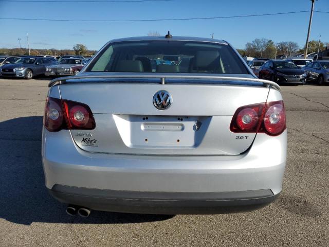 Photo 5 VIN: 3VWRJ71K68M124549 - VOLKSWAGEN JETTA WOLF 