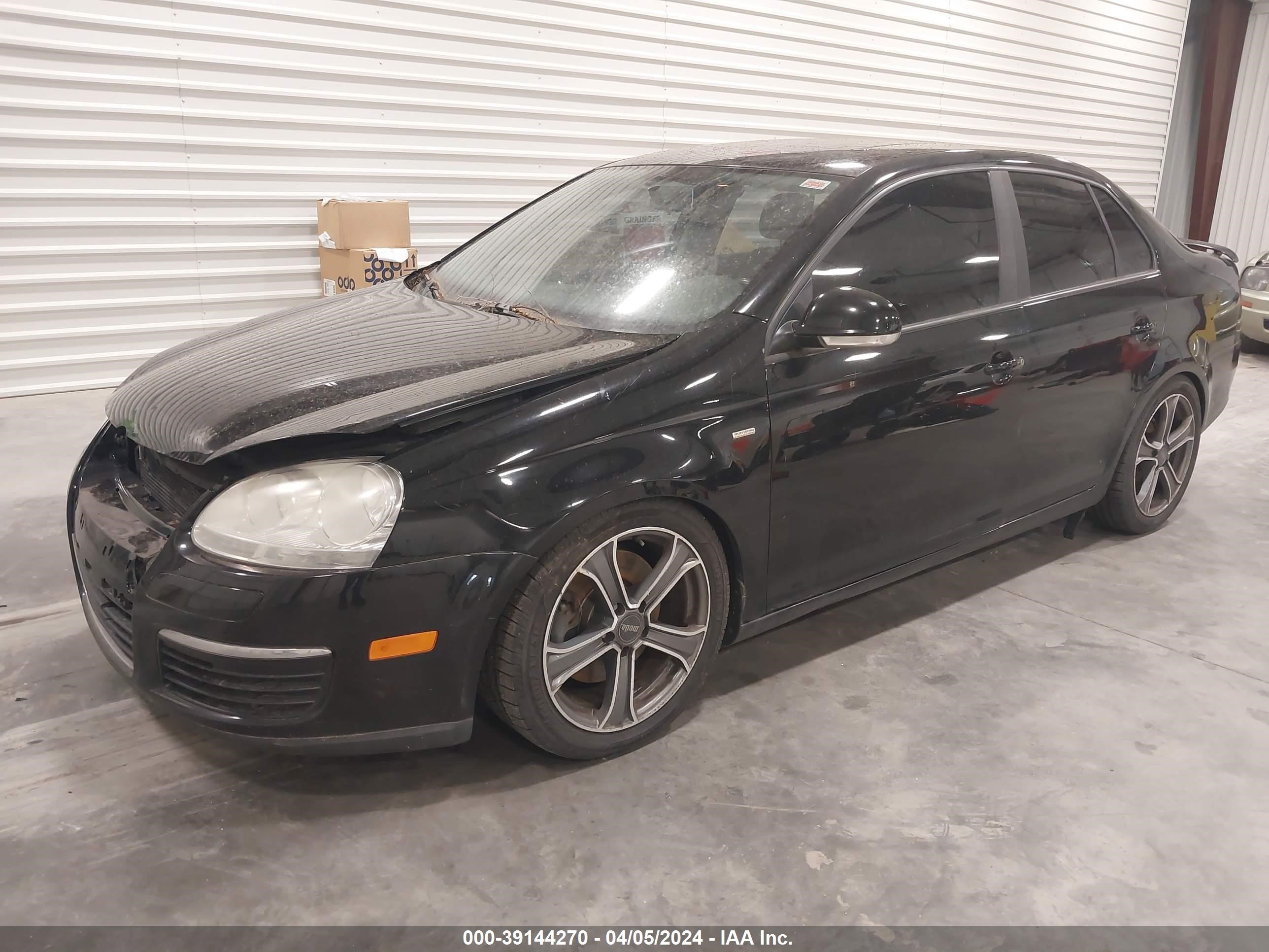 Photo 1 VIN: 3VWRJ71K78M137875 - VOLKSWAGEN JETTA 